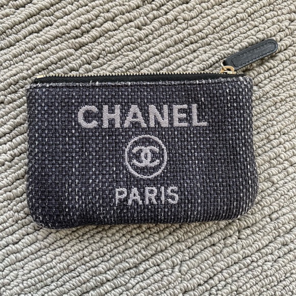 Chanel mini o case - Picture 5 of 8